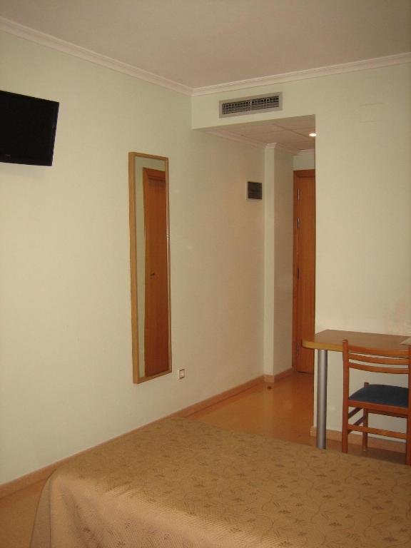 Hostal Madruga Elx Zewnętrze zdjęcie